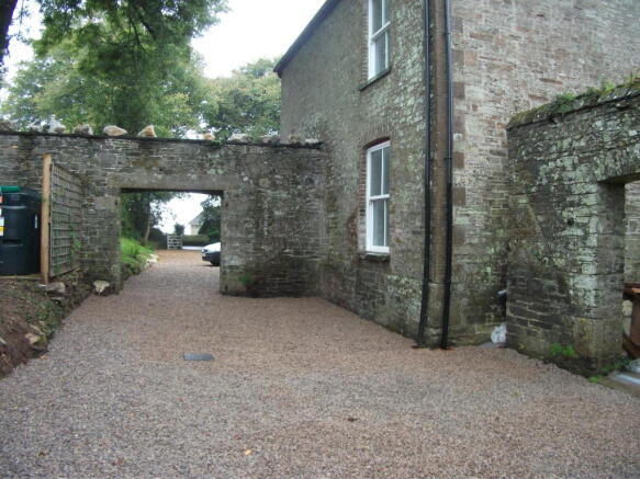 Photo 4
