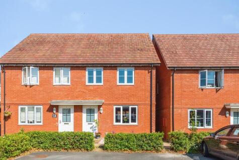 Barnsley Close, Tadpole Garden Village, Swindon