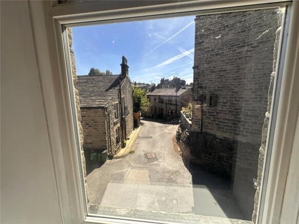 2 bed Terraced for sale Image 9