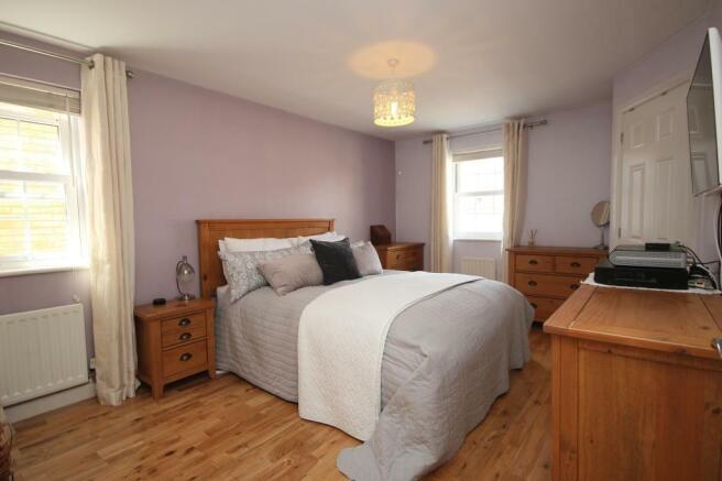 Extra bedroom 119 Stour Green.jpg
