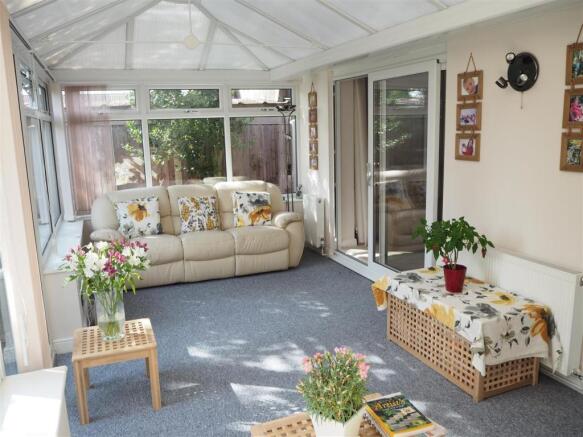 Garden Room 562