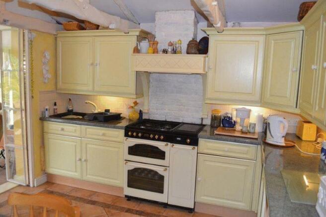 NEW KITCHEN