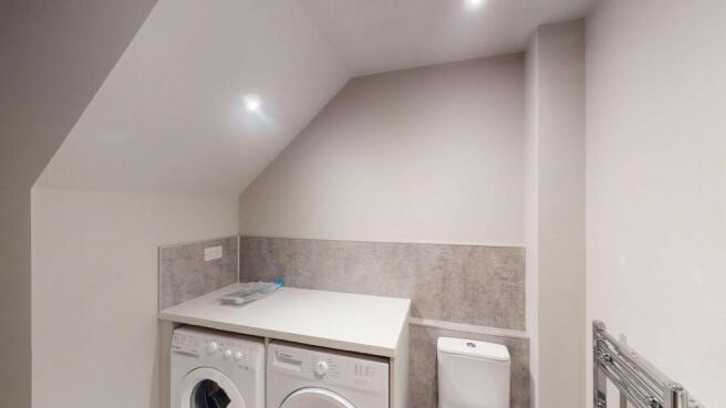 4 bed Mews to rent Image 11