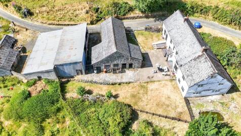 Cefn Ddwysarn, Bala