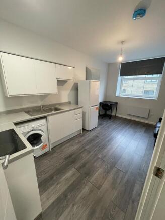1 bed Apartment to rent Image 7