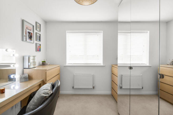4 bed Detached for sale Image 12