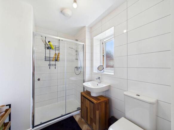 3 bed Semi-Detached for sale Image 11