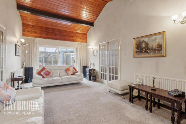 3 bed Bungalow for sale Image 9