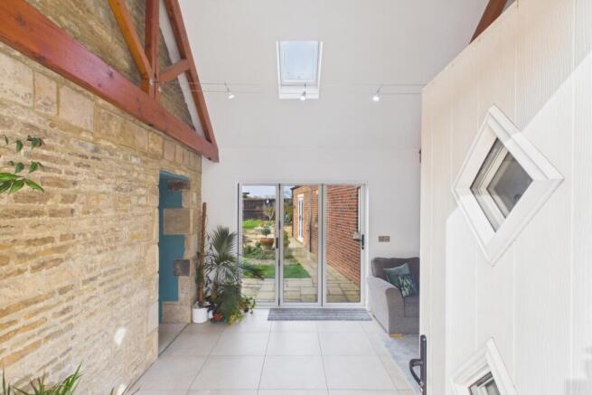 First impressions count... and this one is special