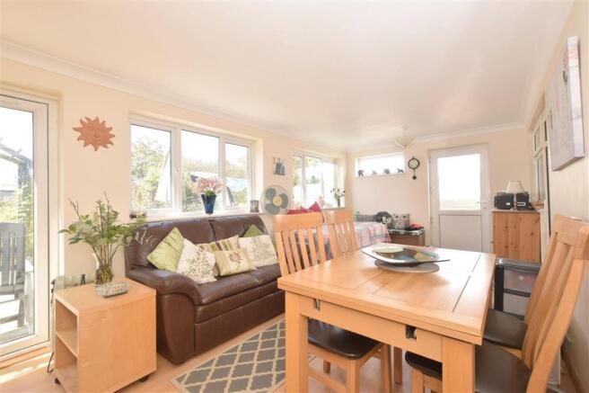 Sun Room/Dining Room