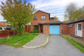 4, Beacon Close, Leicester LE4 1BN