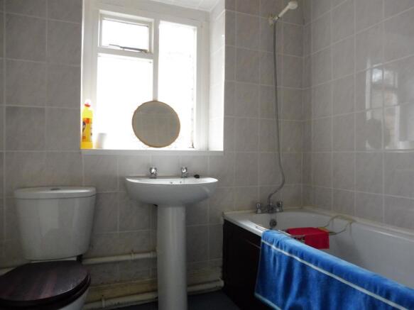 Photo 10