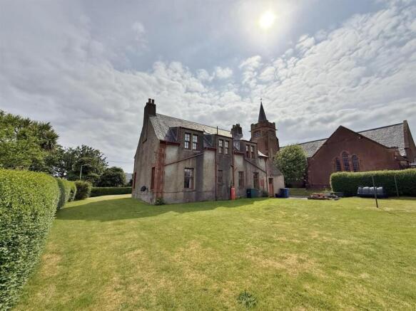 Rear and side Gardens of The Manse