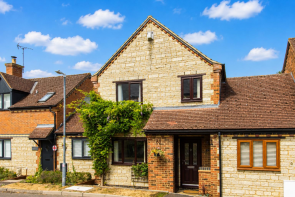 8, Manor Court, Market Harborough LE16 8TL