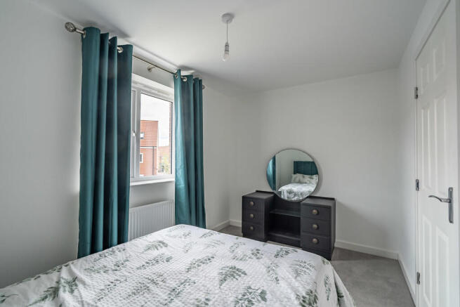 3 bed Terraced for sale Image 6