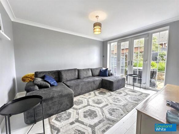 3 bed Semi-Detached for sale Image 4