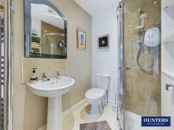 Master En-Suite