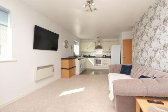 Lounge/diner/kitchen