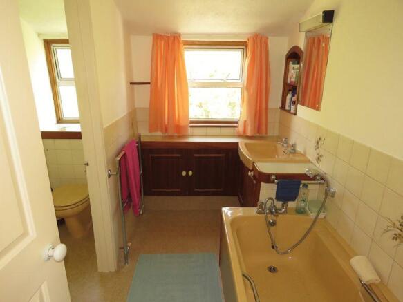 En-suite Bathroom