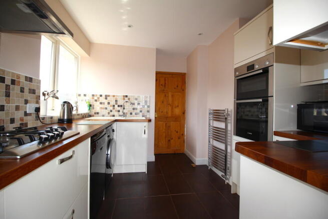 Kitchen 2