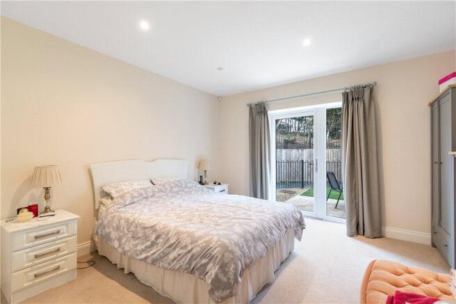 2 bed Bungalow for sale Image 7