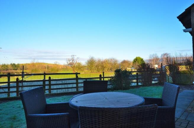 Rear garden &...