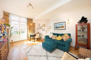 10, 205 Globe Wharf, Rotherhithe Street, London SE16 5XS