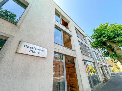 Castlemoat Place, Corporation Street, Taunton, Somerset - NO CHAIN!