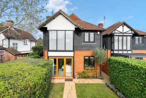 Cedar Road, Cobham, KT11