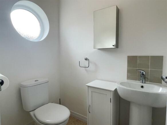 Cloakroom 1.JPG