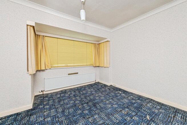 3 bed Semi-Detached for sale Image 10