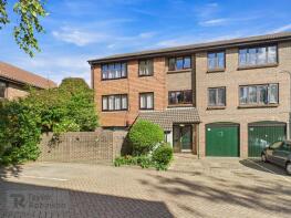 35, Connaught Gardens, West Green, Crawley RH10 8NB
