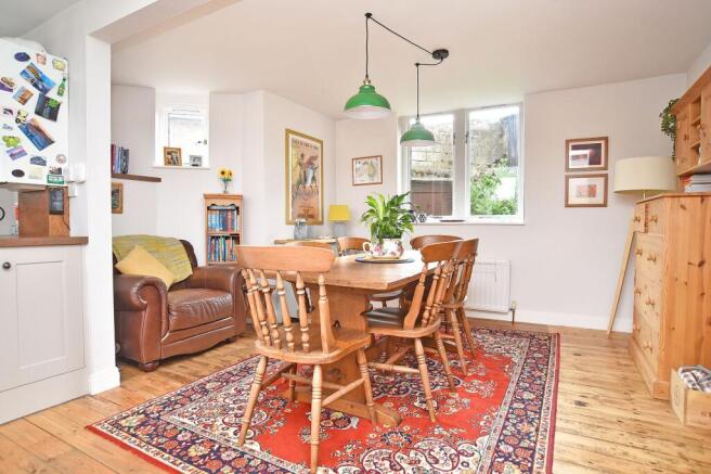 3 bed Detached for sale Image 9