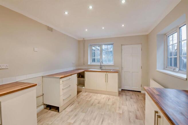 8676597-interior06-800.jpg