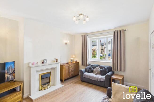 3 bed Semi-Detached for sale Image 8