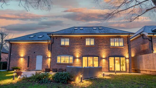 Cow Lane, Bramcote, Nottingham, Nottinghamshire, NG9 3DJ photo 4