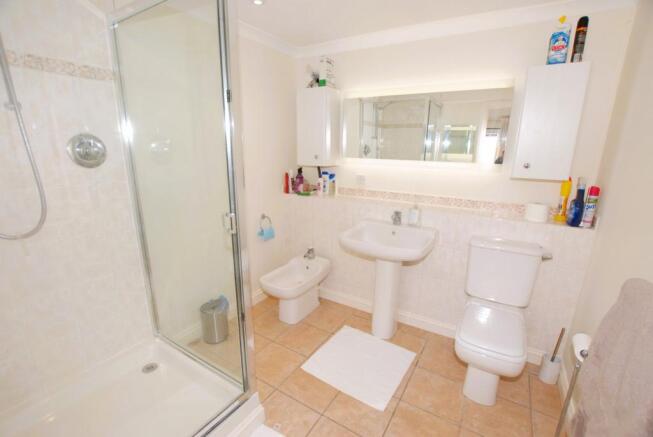 En-Suite Shower
