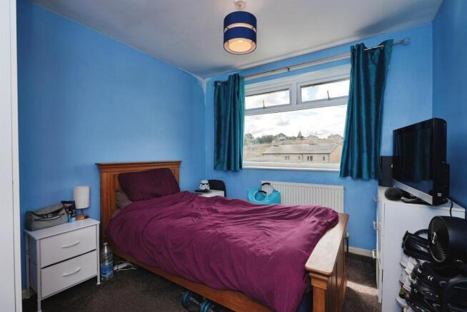 3 bed Semi-Detached for sale Image 5