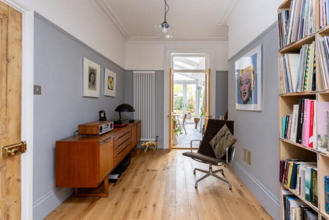 3 bed Terraced for sale Image 7