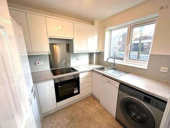 1 bed flat for sale Cross Keys Close, London N9