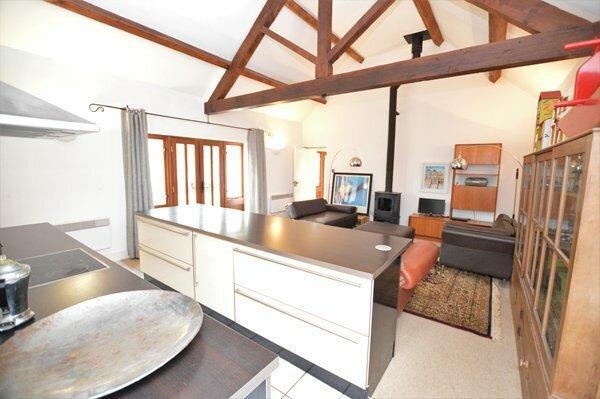 open plan living room & kitchen