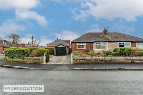 Chiltern Close, High Crompton, Shaw, Oldham, OL2