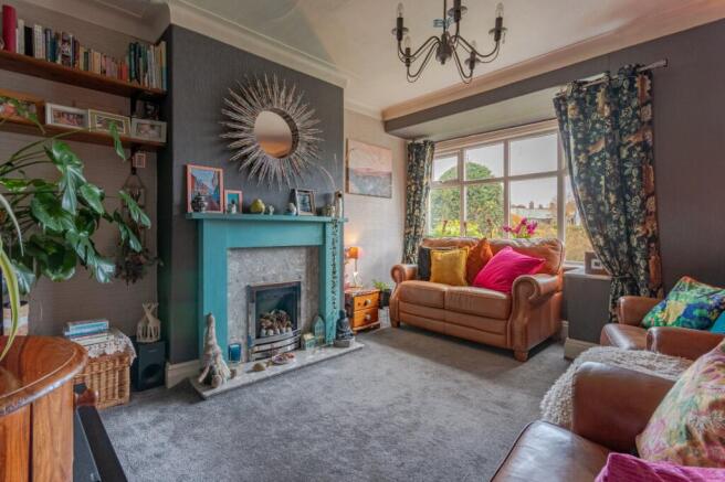 3 bed Terraced for sale Image 4