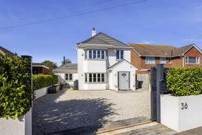 36, Seamead, Fareham PO14 2NG