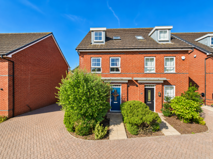 Thunderbolt Avenue, Warton, Preston