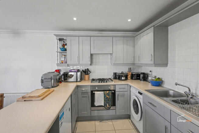 20260401065410__0247013_aks9B