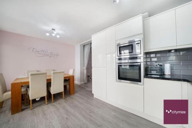 Kitchen / Diner