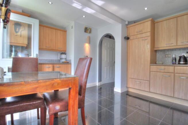 Kitchen/Breakfast Room