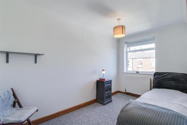 2 bed Semi-Detached for sale Image 8