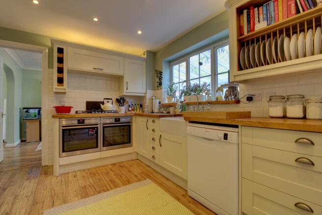 Kitchen 1